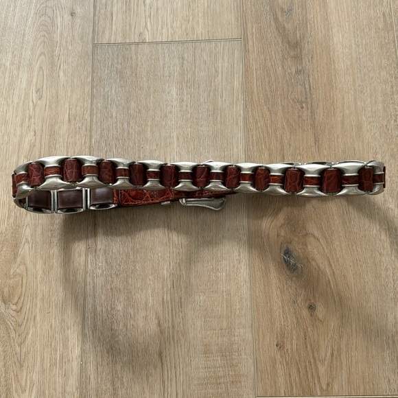 Vintage Genuine Leather Brown Unique Silvertone Embellished Woven Heavy Belt - Picture 6 of 17